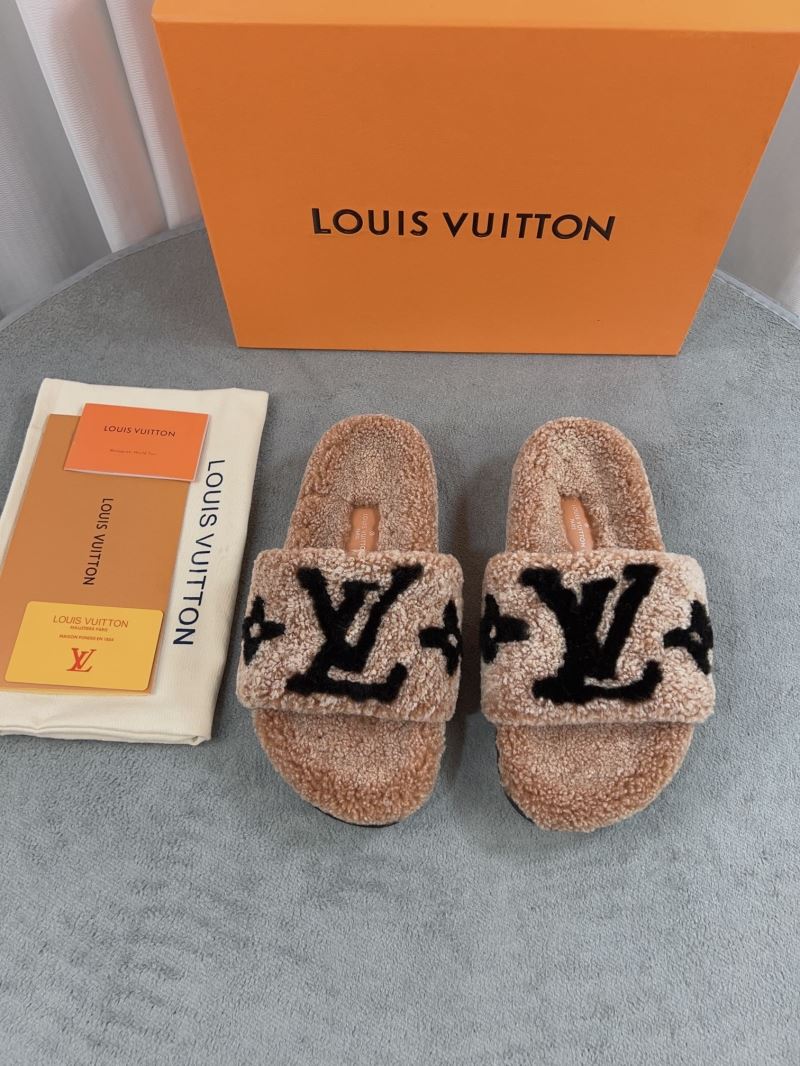 Louis Vuitton Slippers